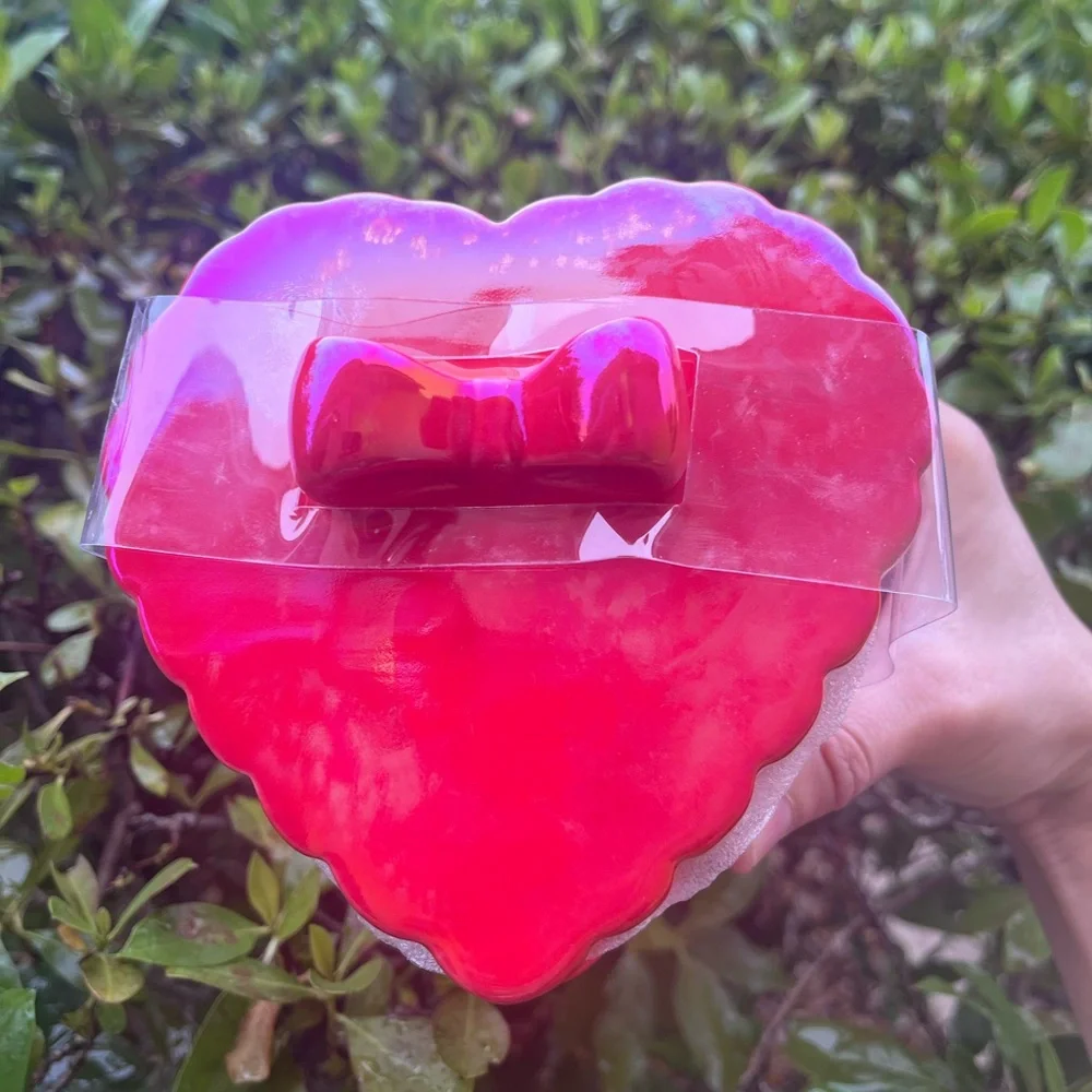 Target Bullseye Valentines Day heart canister💋